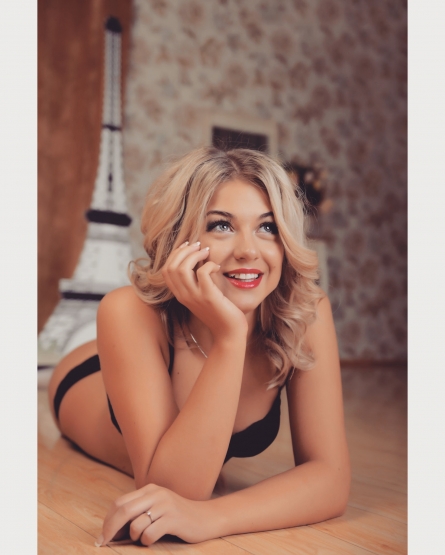Кристина ВЫЕЗД